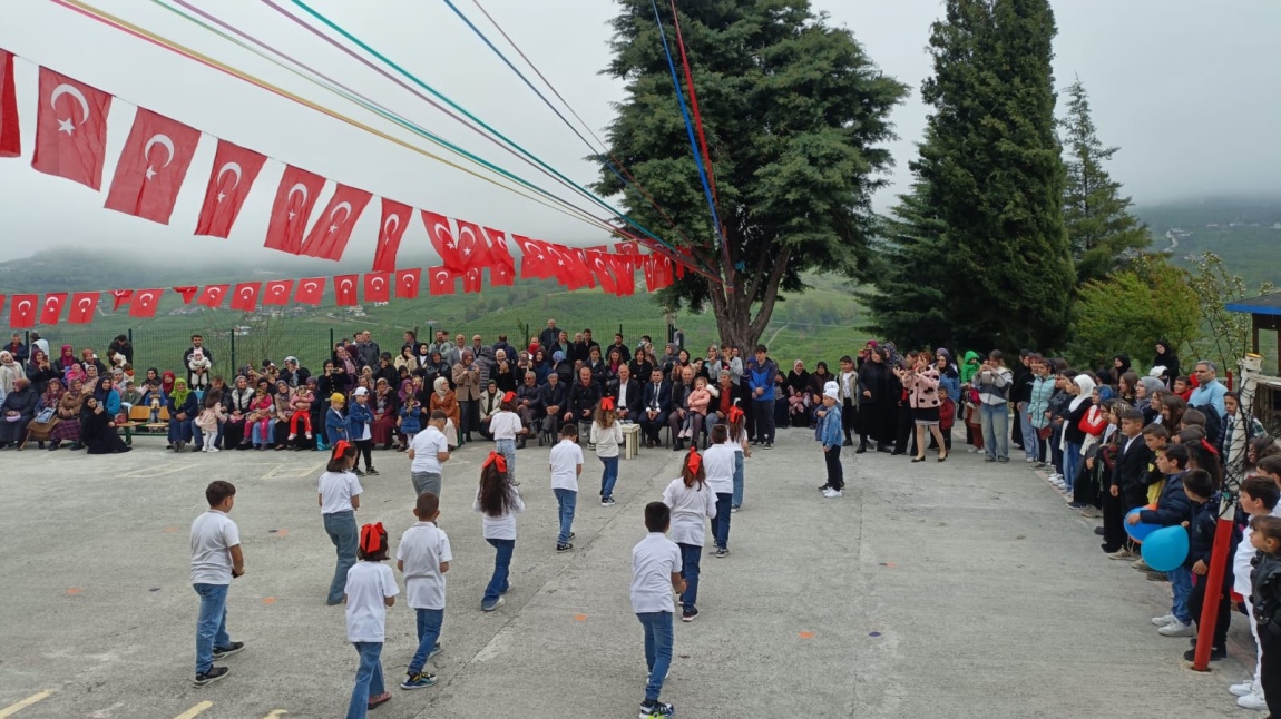 23 NİSAN ULUSAL EGEMENLİK VE ÇOCUK BAYRAMI